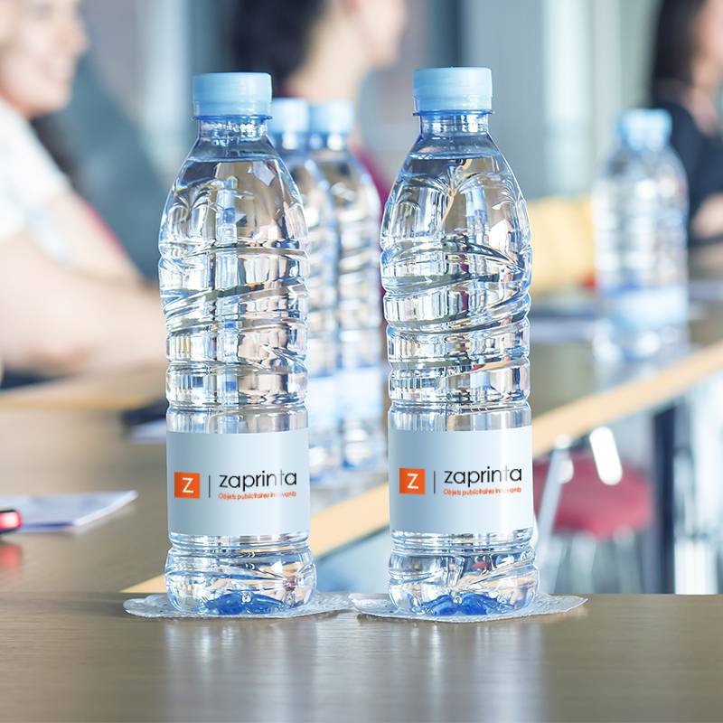 Bouteille D Eau Personnalisee Commandez Vos Bouteilles D Eau Personnalisables Des Maintenant Zaprinta Bouteille D Eau Personnalisee Commandez Vos Bouteilles D Eau Personnalisables Des Maintenant Zaprinta